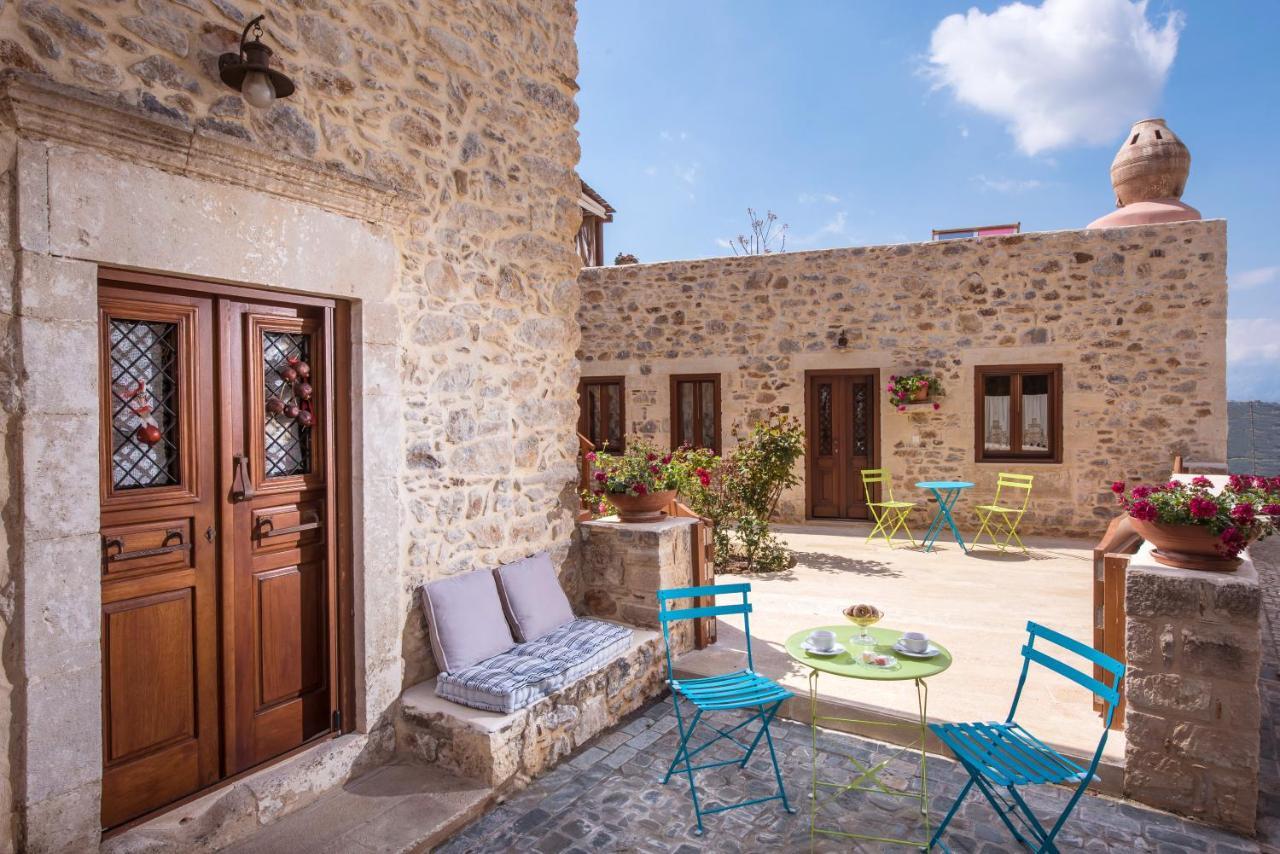 Pombia Arismari Houses - Arismari מראה חיצוני תמונה